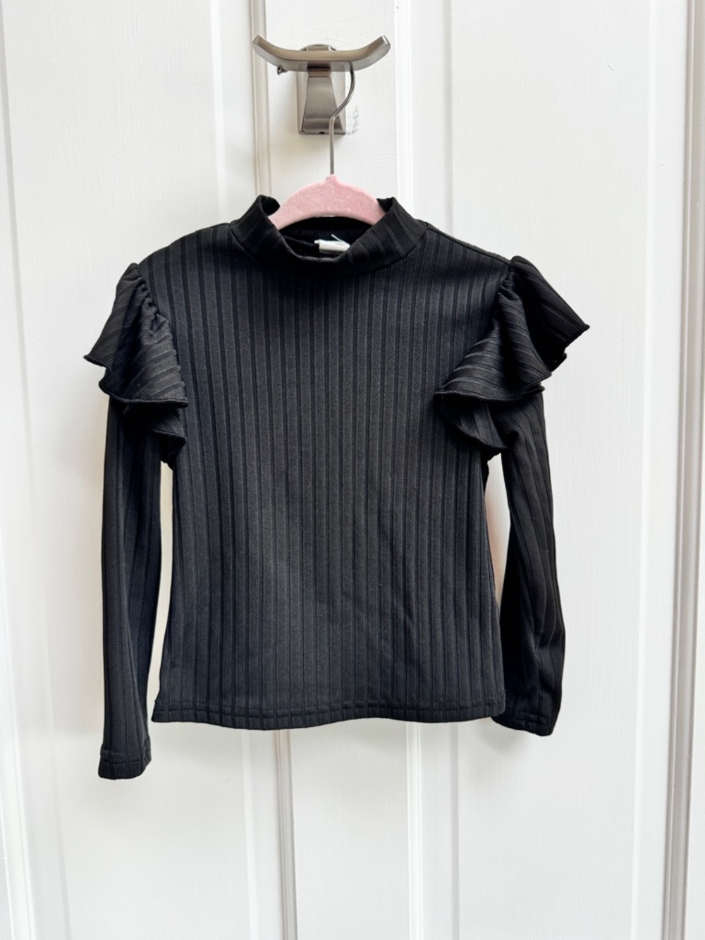 NWOT SHEIN Girls 4 Black Ribbed Long-Sleeve Top Shirt Blouse Ruffle Shoulders
